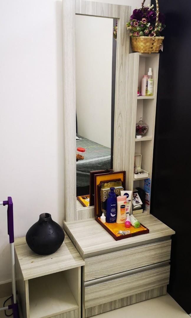 Dressing Table and Side Table (Category: Tables & Sets) located in Kuala Lumpur. Submitted by cyanate84 (Listing ID 263292277, Image 1). Description: Used dressing table and side table Both in good and working condition except few stains on d side table See attached photo...