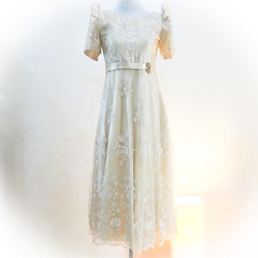 elegant filipiniana gown
