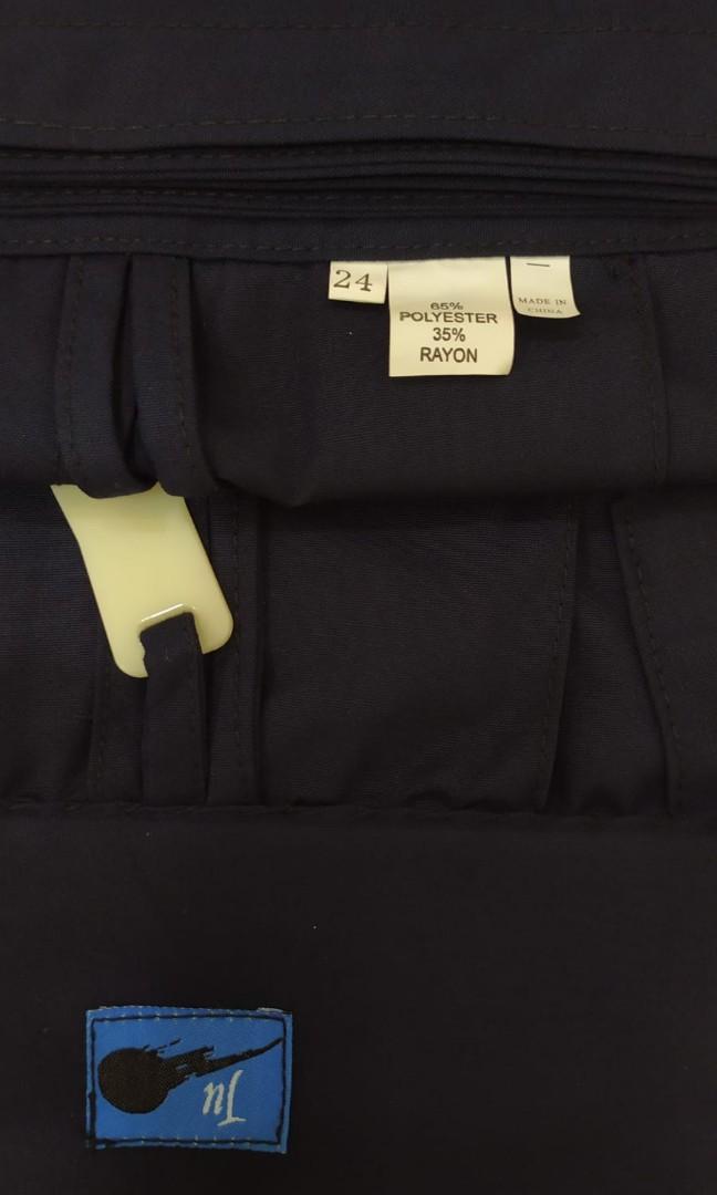 Hakama (Category: New Undergarments & Loungewear) located in Singapore. Submitted by j.j.teo (Listing ID 263185076, Image 3). Description: Hakama - Navy Blue Size - 24 Brand New.