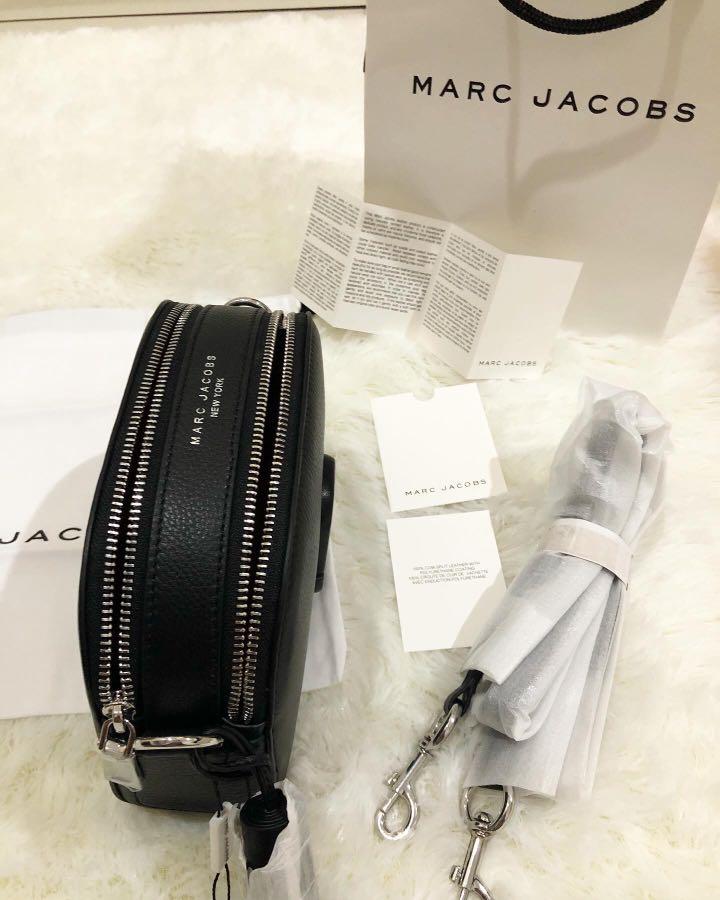 Marc jacobs on sale shutter small