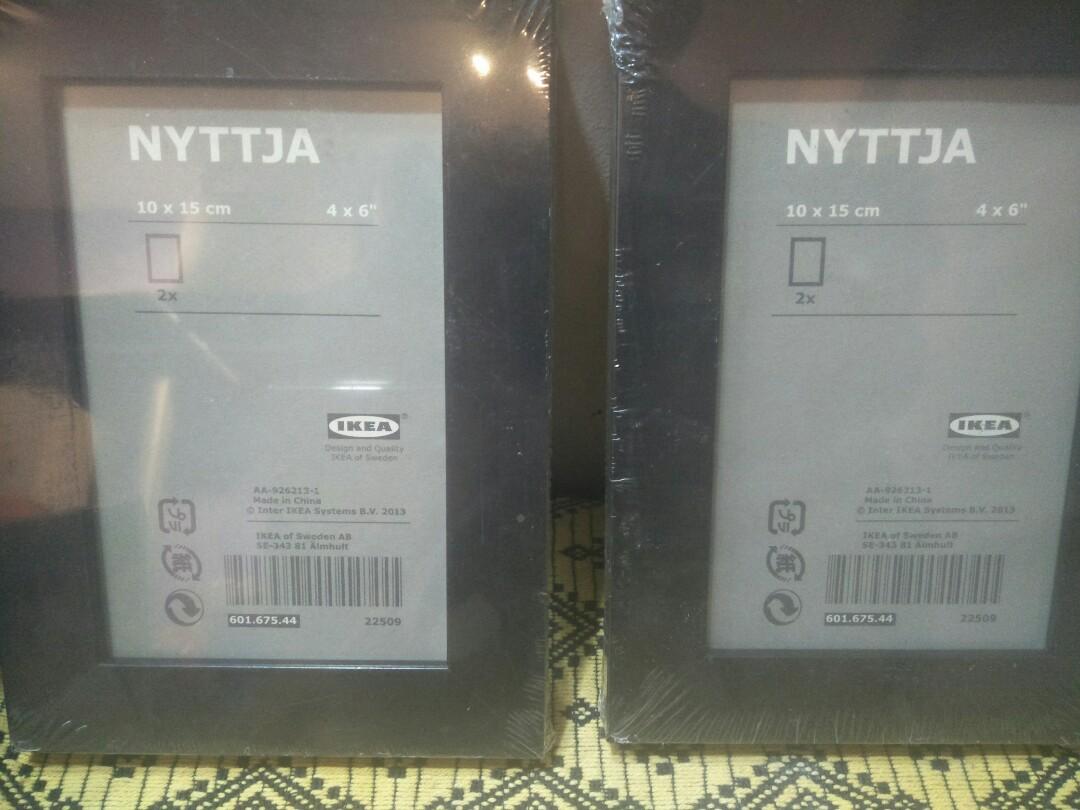 Photo Frames (Category: Frames & Pictures) located in Singapore. Submitted by vanan30 (Listing ID 263227139, Image 2). Description: 9 Pcs of new photo frames going for $15 only . Fast deal .worth the price Different sizes.