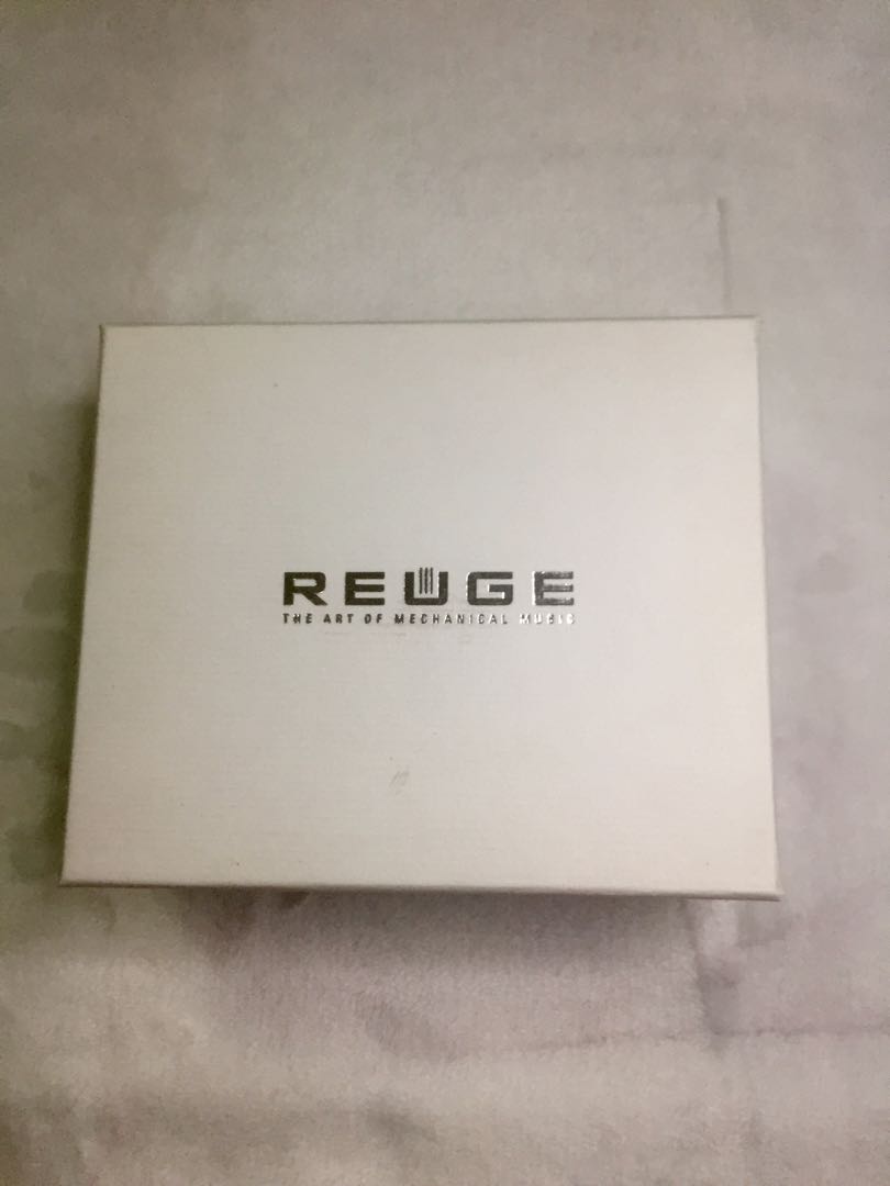 Reuge Cocoon Music Box