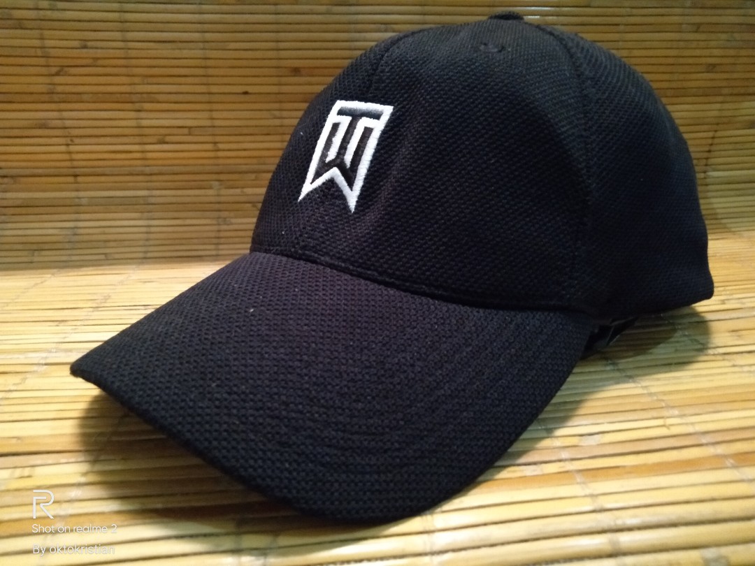 tiger woods hat near me