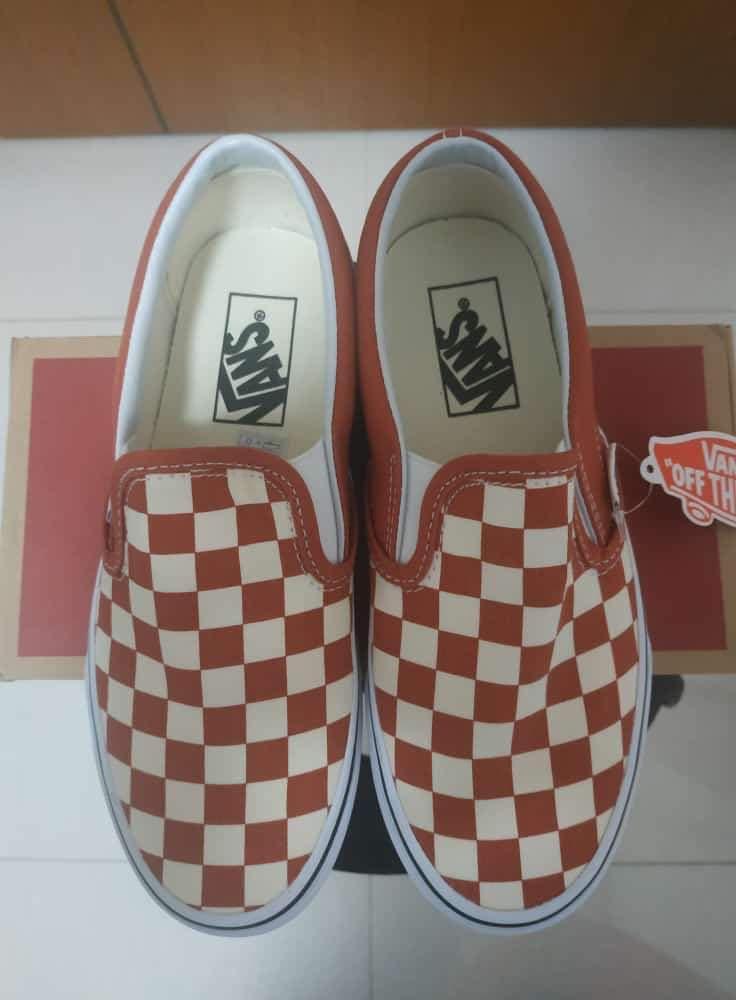 Hot sauce checkerboard vans discount