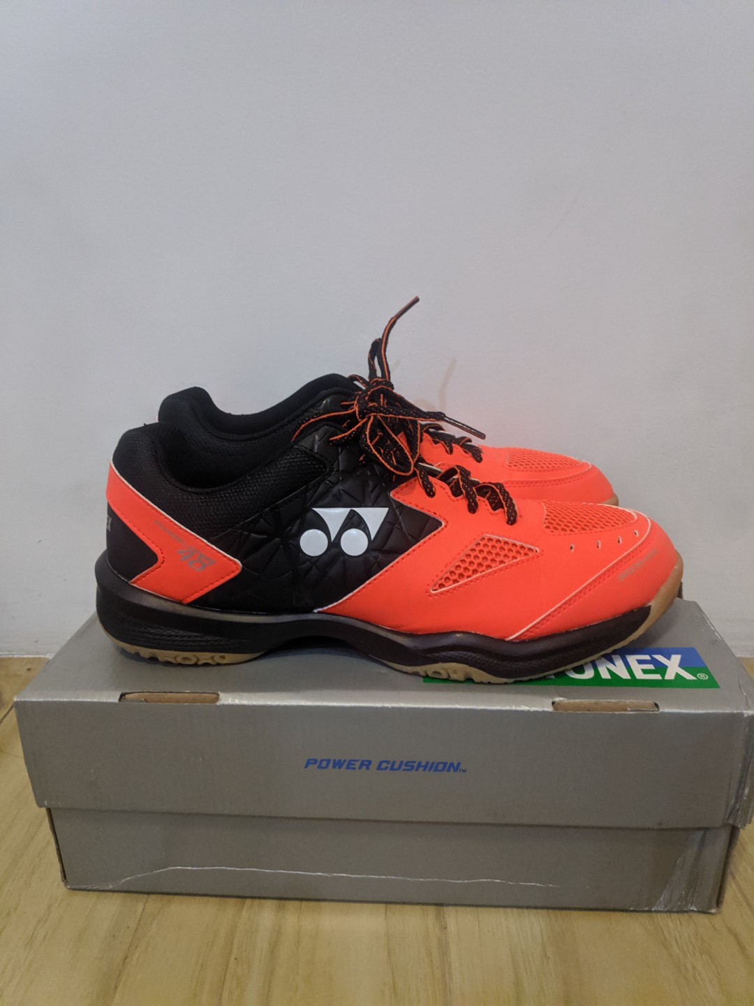 Yonex power cushion 48 badminton shoes new arrivals