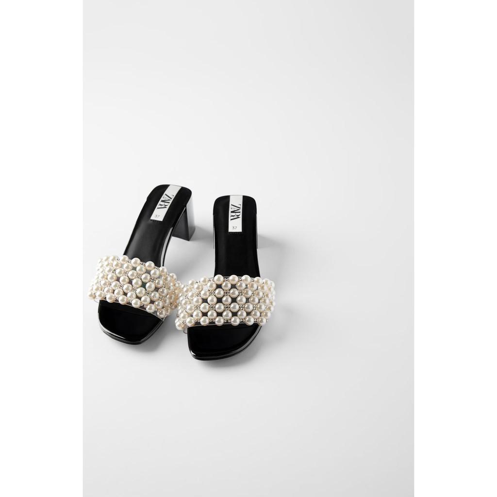 ZARA VINYL AND PEARL HEELED SANDALS 38, Women's Fashion, Footwear, Heels on  Carousell