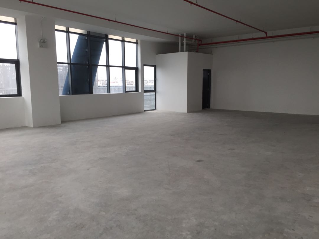 (Category: ) located in . Submitted by housematters (Listing ID 263459109, Image 1). Description: .