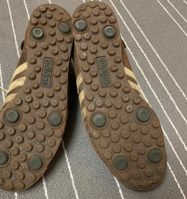 Adidas chile 62 trainers size hot sale 9