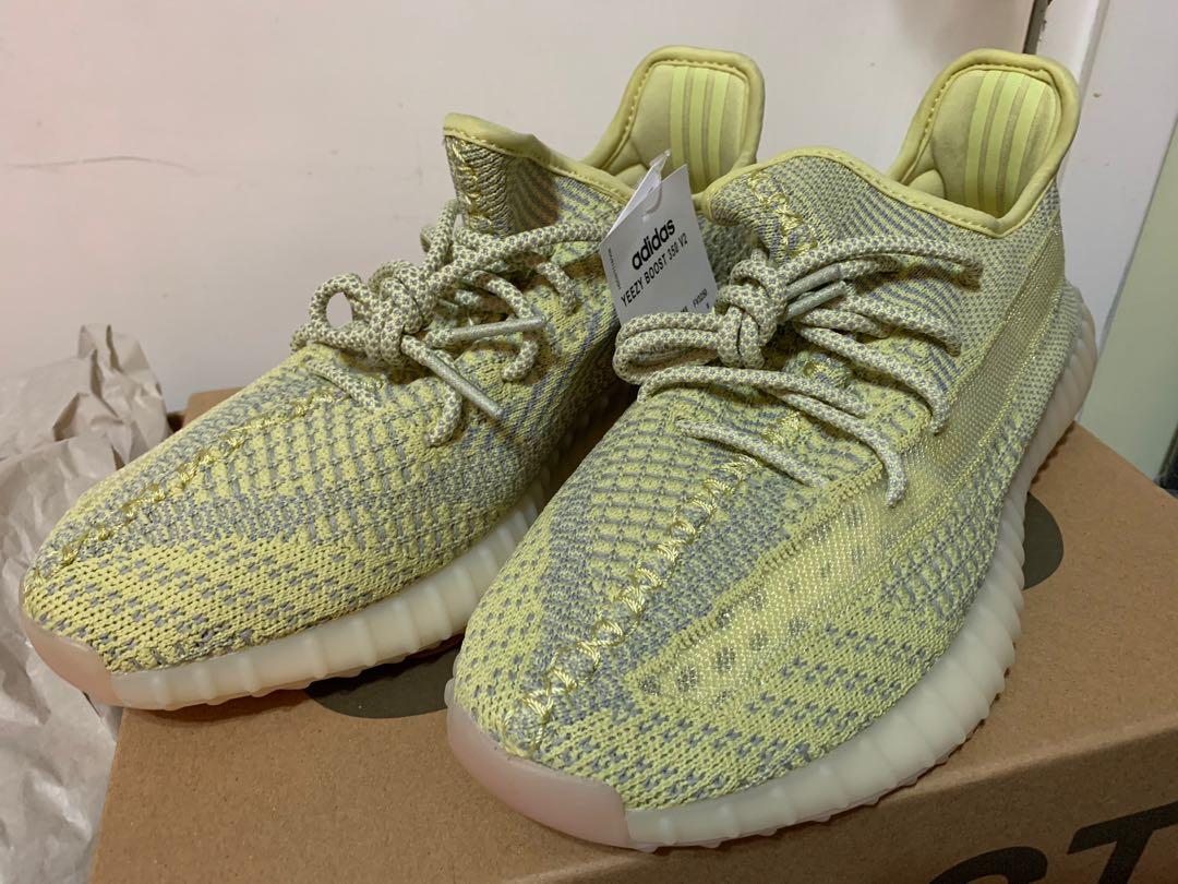 Yeezy shop antlia footlocker