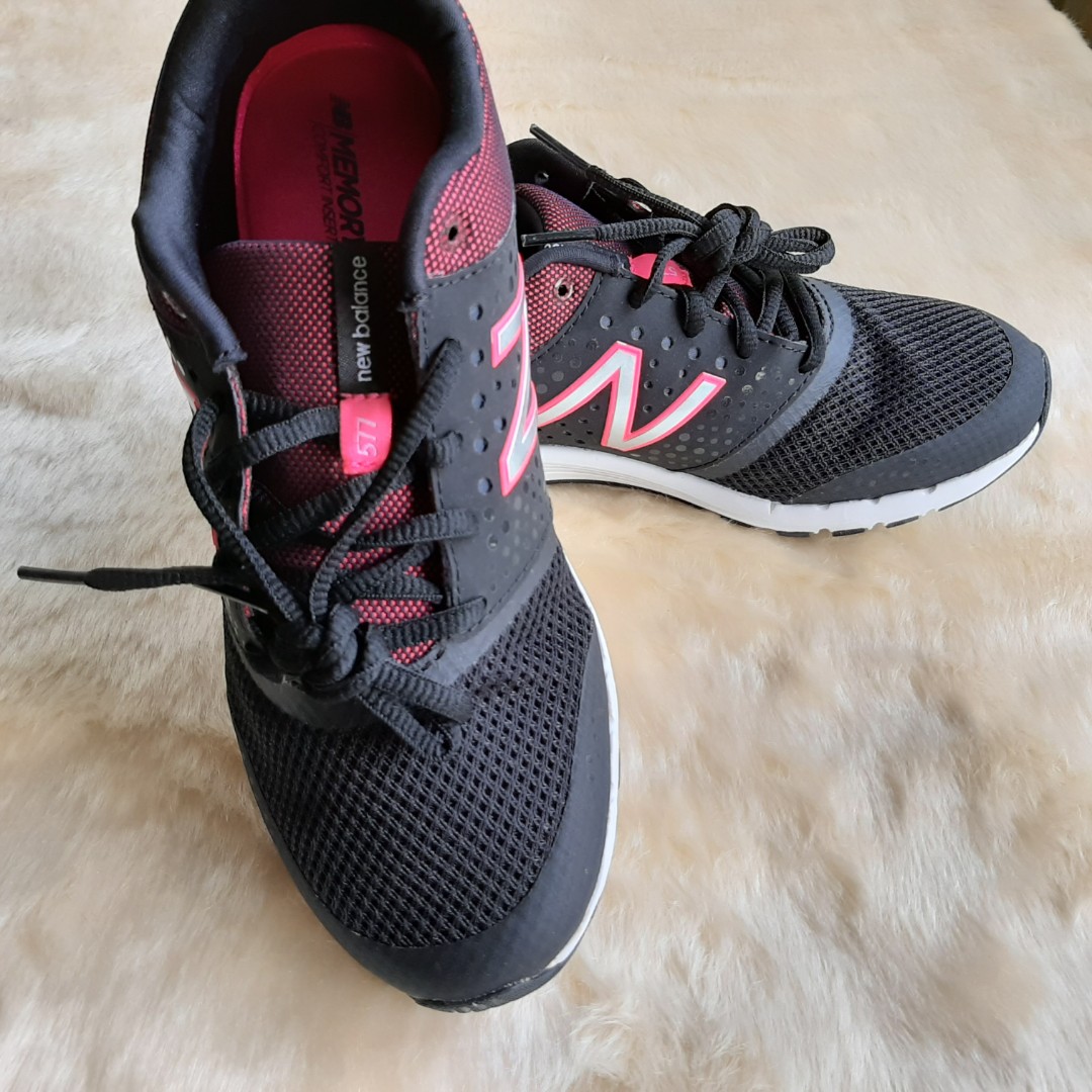 New Balance 577 V4 Medium Wide Training Shoe Black Alpha Pink