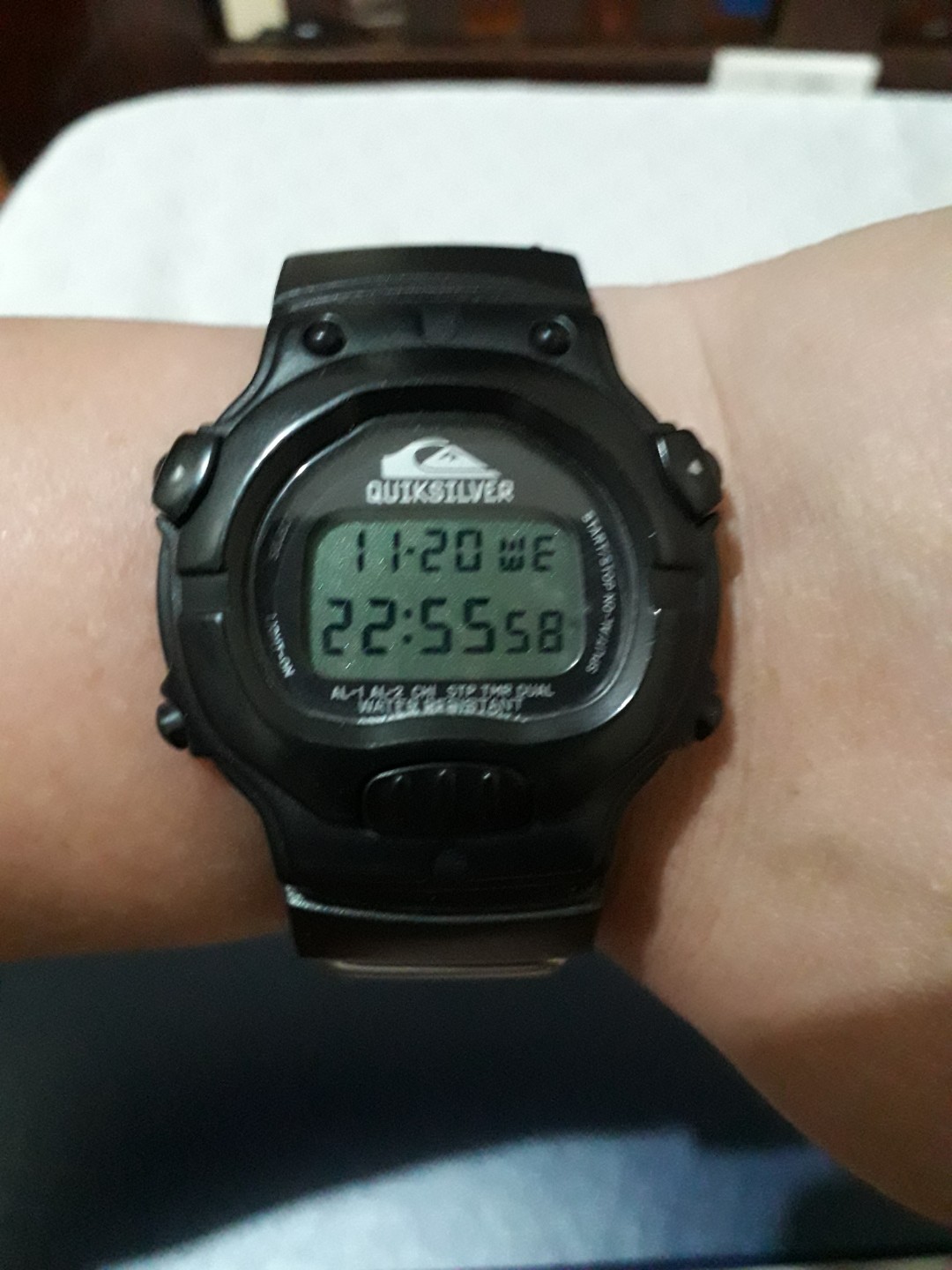 quiksilver automatic watch