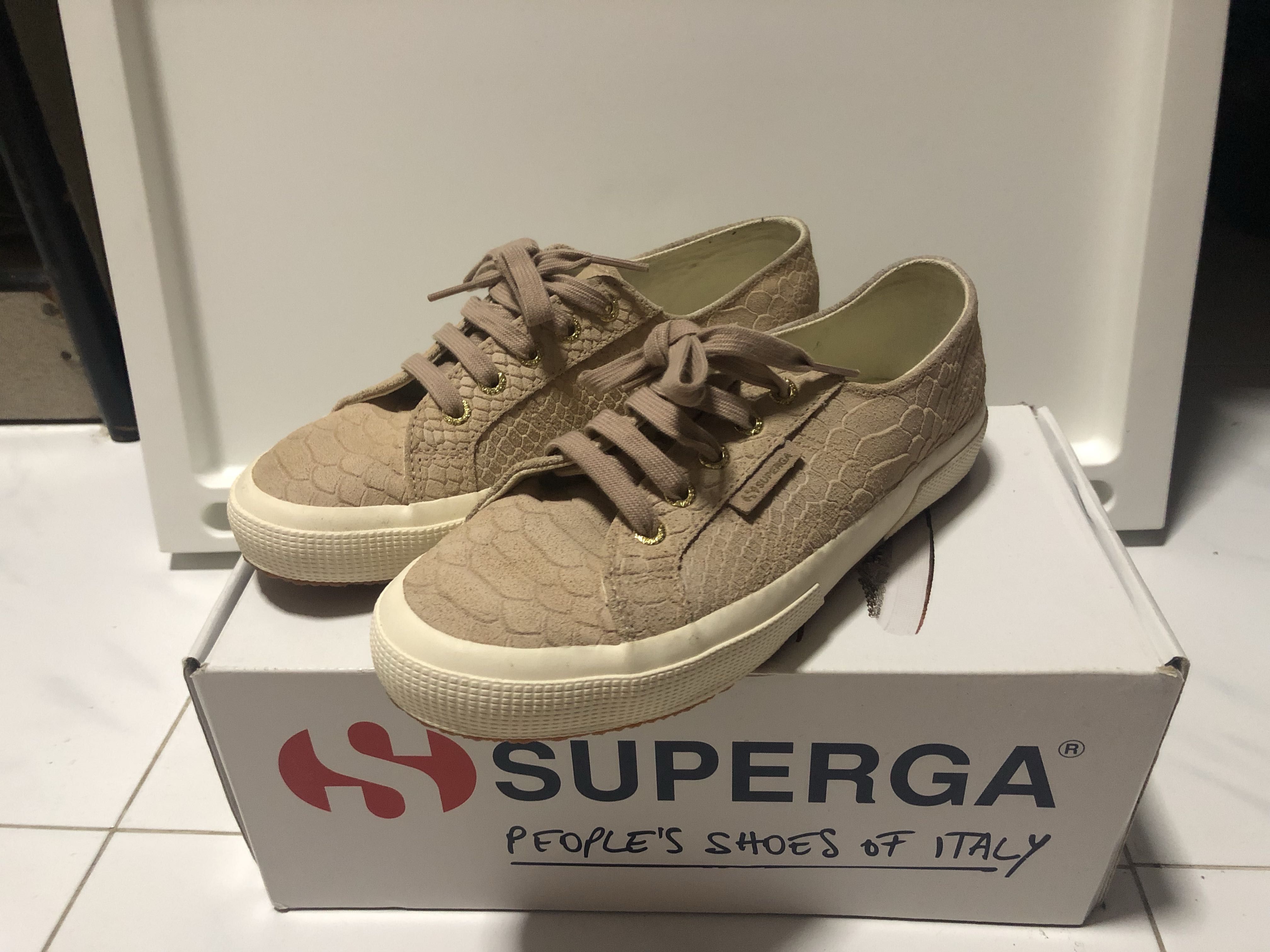 superga anaconda