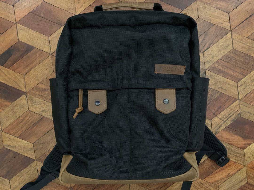 waterfield bolt backpack