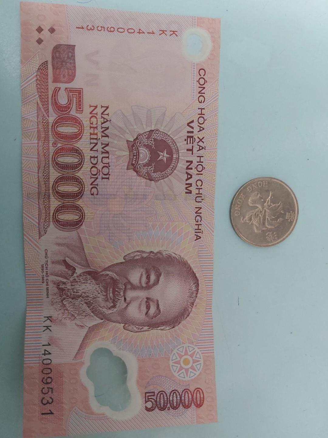 五萬越南盾。膠鈔。14009531,T8, 興趣及遊戲, 收藏品及紀念品, 錢幣- Carousell