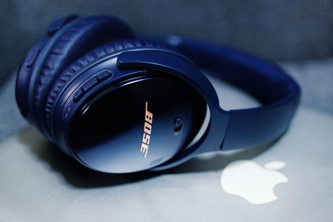 Midnight Blue Bose Quietcomfort 35 Limited Edition Midnight Blue