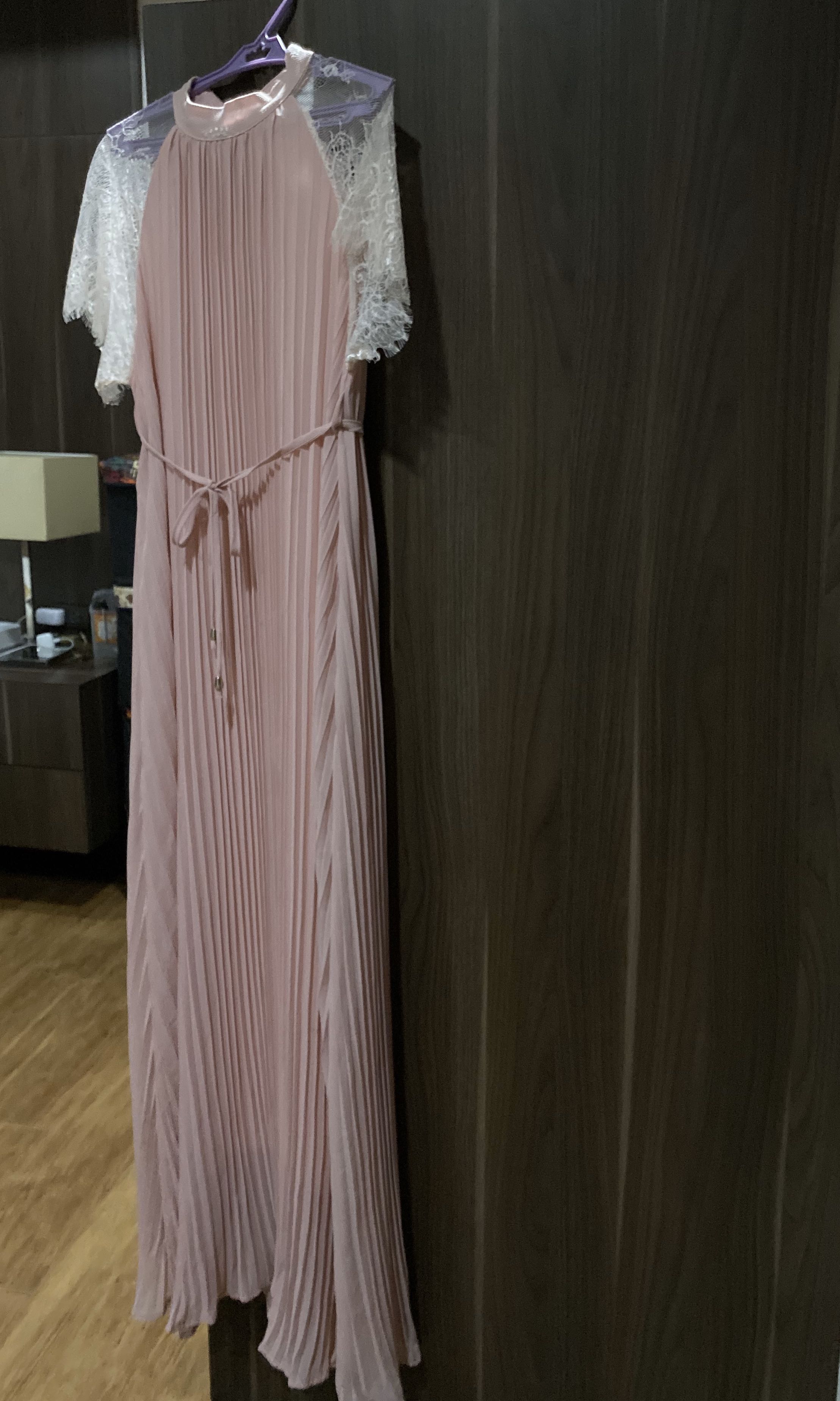 Electric pleated long dress Women s Fashion Dresses Sets