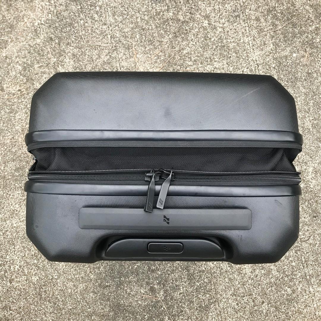 Lojel Japan Expandable Carryon Luggage w/ 10 Year Warranty, Hobbies