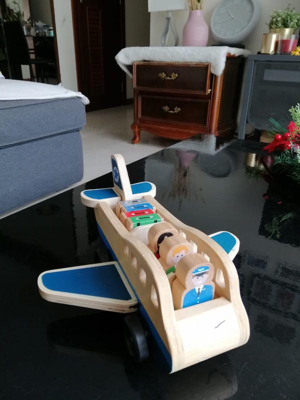 melissa and doug aeroplane
