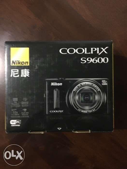 nikon s9600