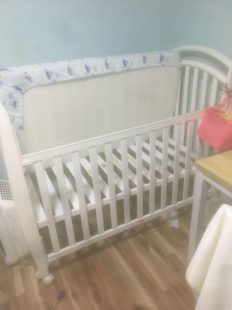 Solid baby cot with height adjustment., Babies & Kids, Baby Nursery