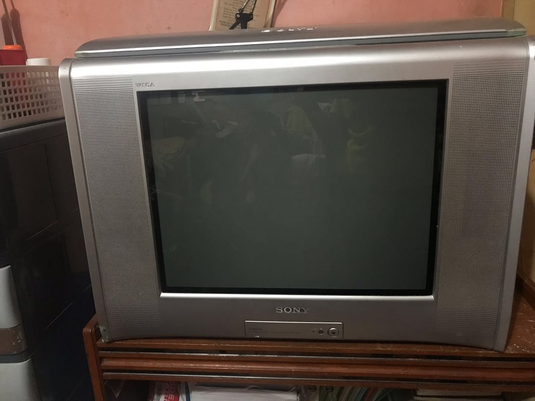 sony crt tv with woofer