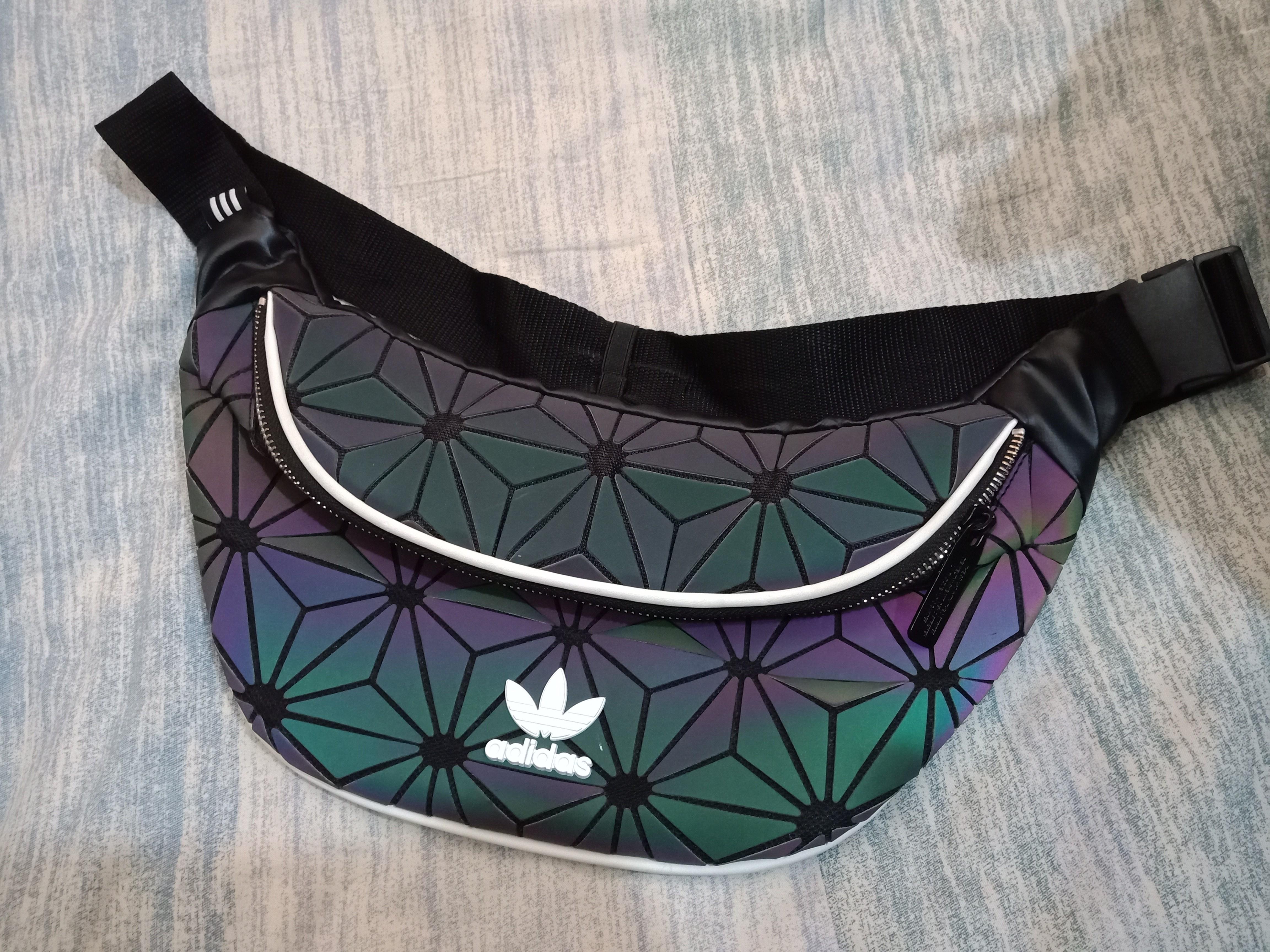 Waist bag shop pria branded