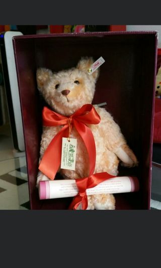 (Category: ) located in . Submitted by punggolow (Listing ID 263714158, Image 1). Description: .