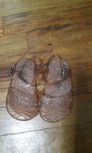 Old navy jelly sandals baby size 1