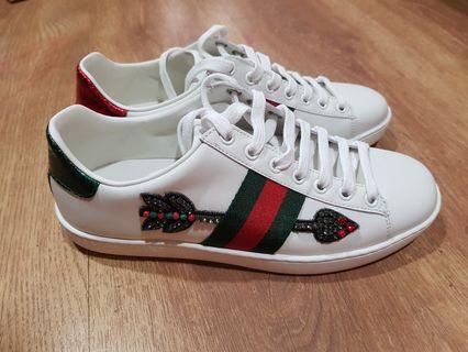 Gucci Sneakers 37