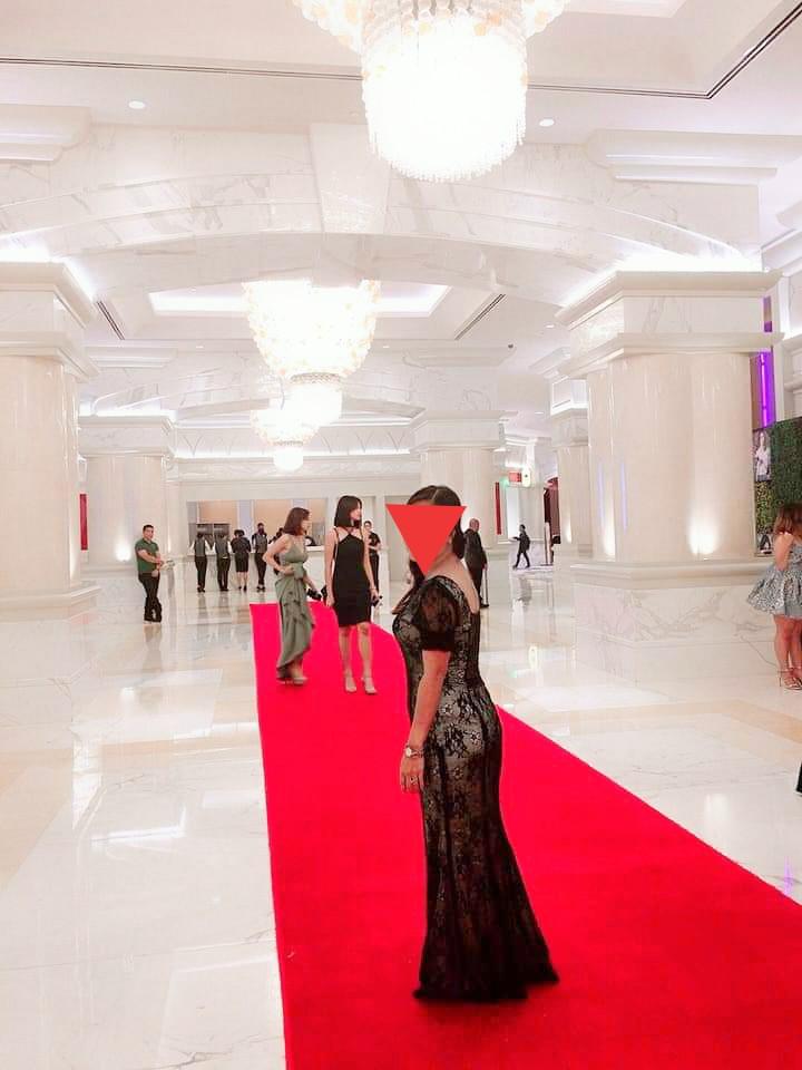 Full lace black GOWN 4RenT (Category: Evening dresses & gowns) located in San Pedro. Submitted by czars (Listing ID 263734472, Image 3). Description: Floor lenght for 5-5.3 ft in ht. A statuesque full lace black gown in back seethru... RENTAL FEE: 1500 (good for 3days) SECURITY FEE: 1500 (refundable upon return) Failure to return on due date: Add'l 30% of rental fee for every succeeding days. Note: any damages will be deducted to security fee. Re