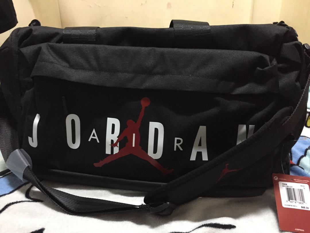 Jordan duffle bag black on Carousell
