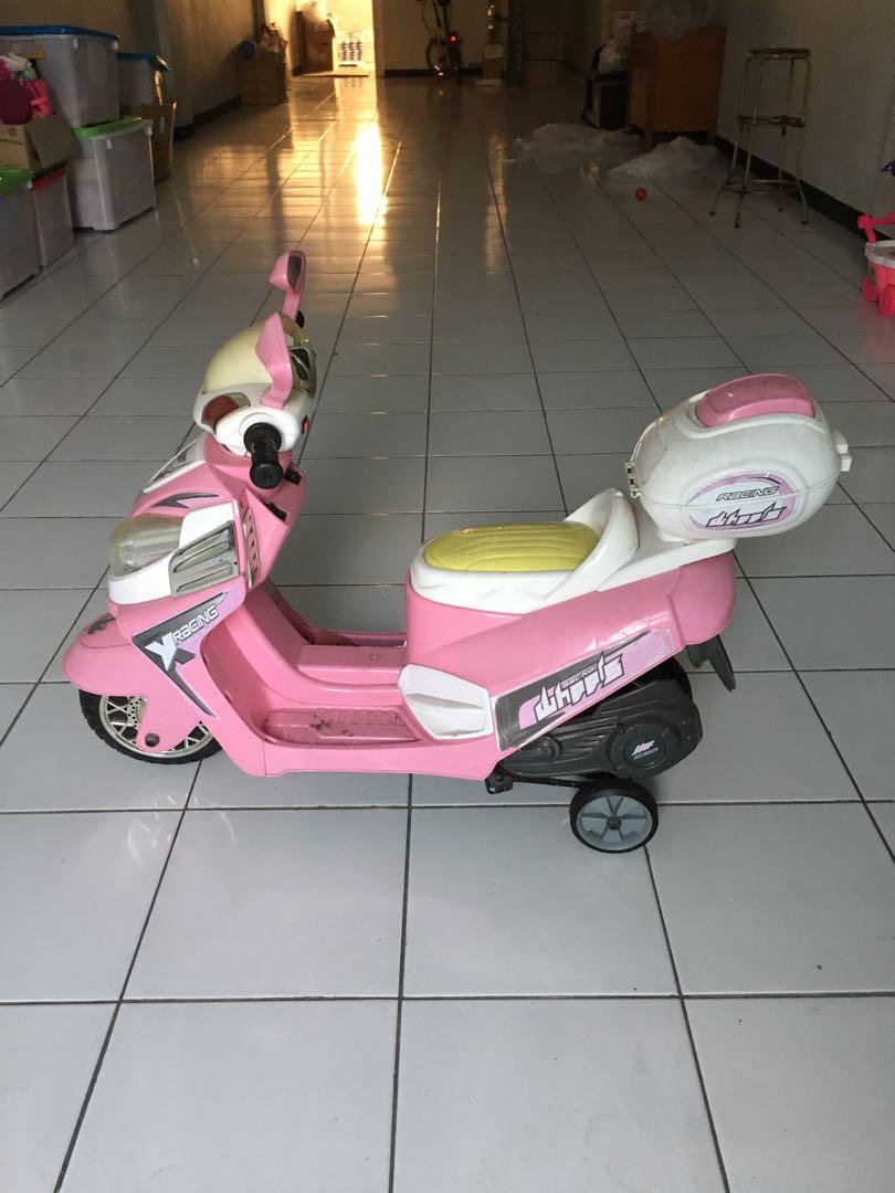 Motor aki anak, Toys & Collectibles, Mainan di Carousell