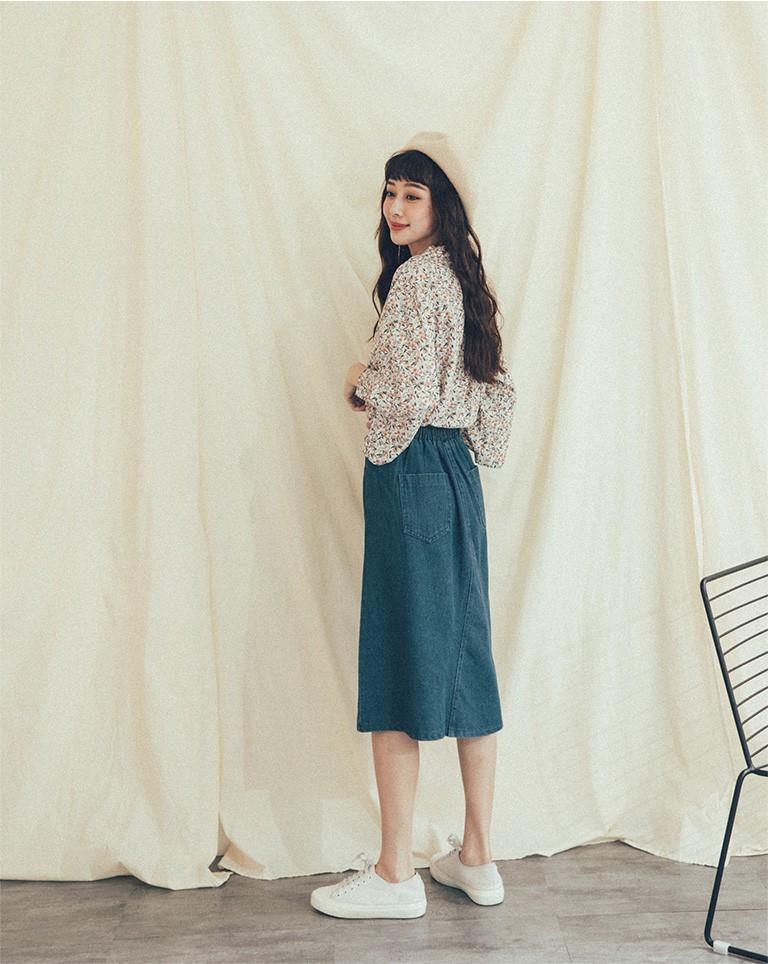 midi skirt with pockets queen