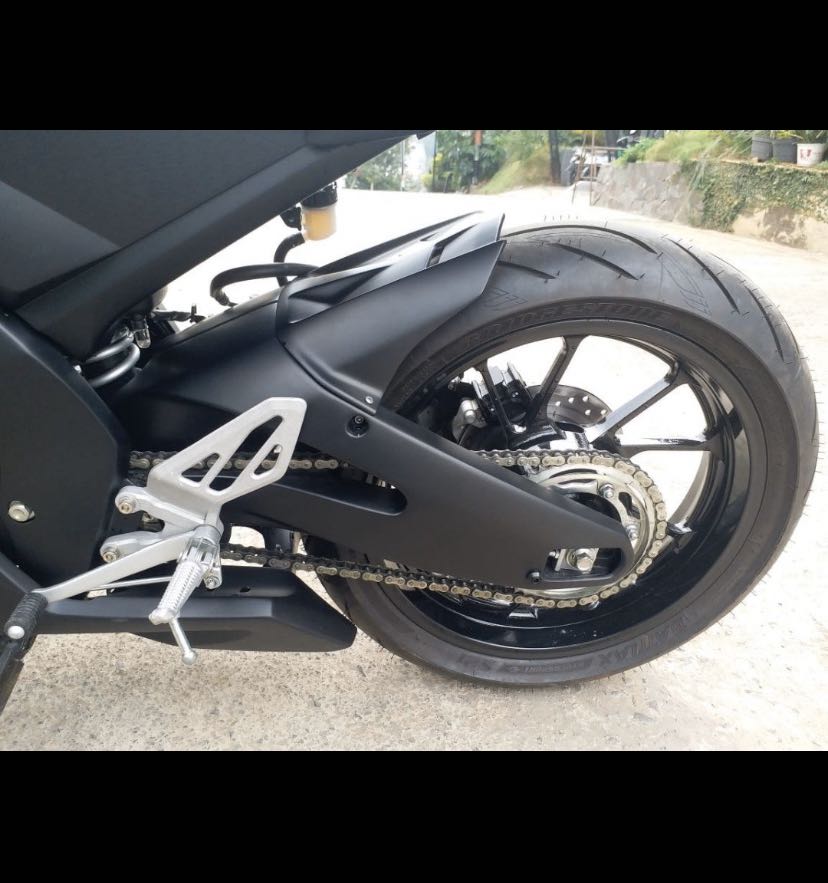 Yamaha r15 v3 swingarm best sale price