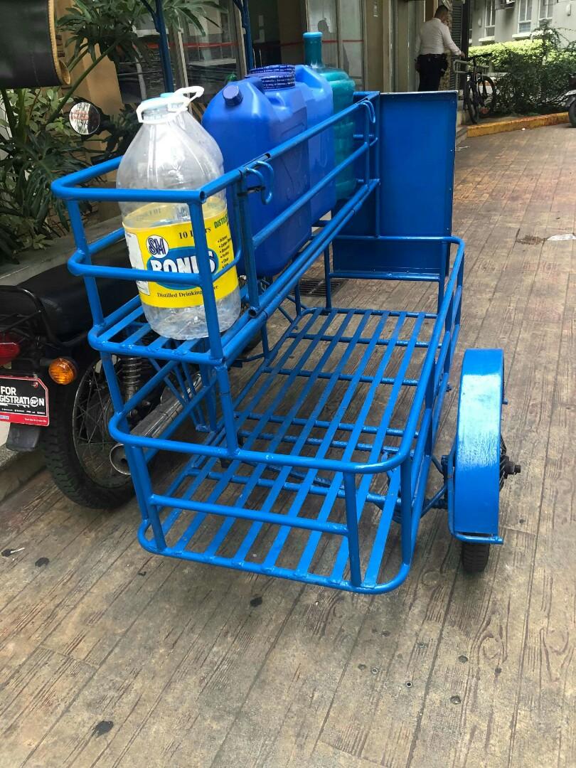 Sidecar or kolong kolong (Category: Caps & Hats) located in Manila. Submitted by fastmountain_dfe013 (Listing ID 263775324, Image 1). Description: Custom made sidecar for motorcycle heavy duty materials quality workmanship Especially designed for water delivery,capacity of 16 containers up... Including alignment,sidewheel driver roof, primer paint We offer home service additional with additional fee.. Pls pm Marlyn 09193318674.