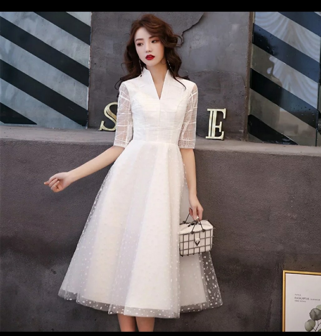 White Dress ladies evening dress plus size available Women s Fashion Muslimah Fashion Dresses on Carousell