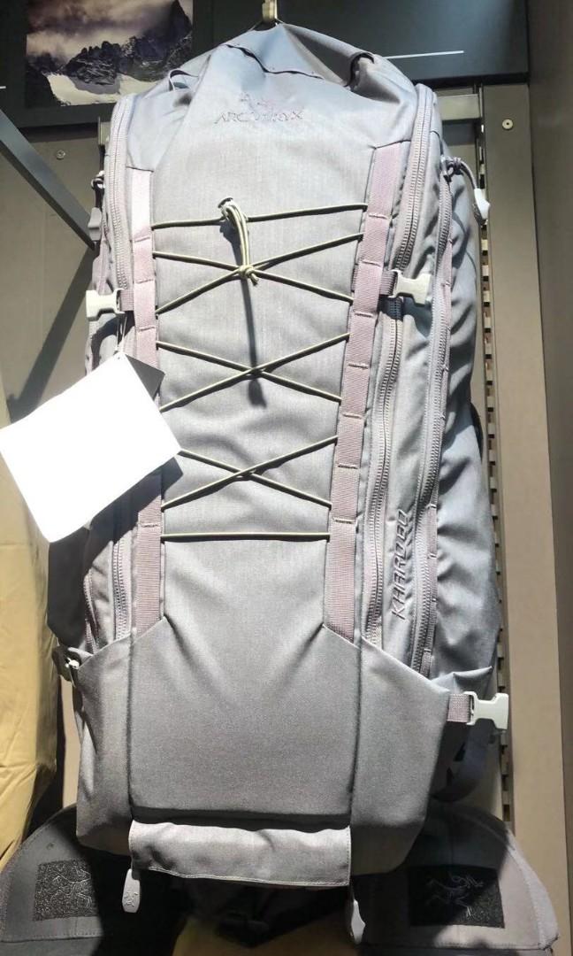 Arcteryx leaf deals khard 60