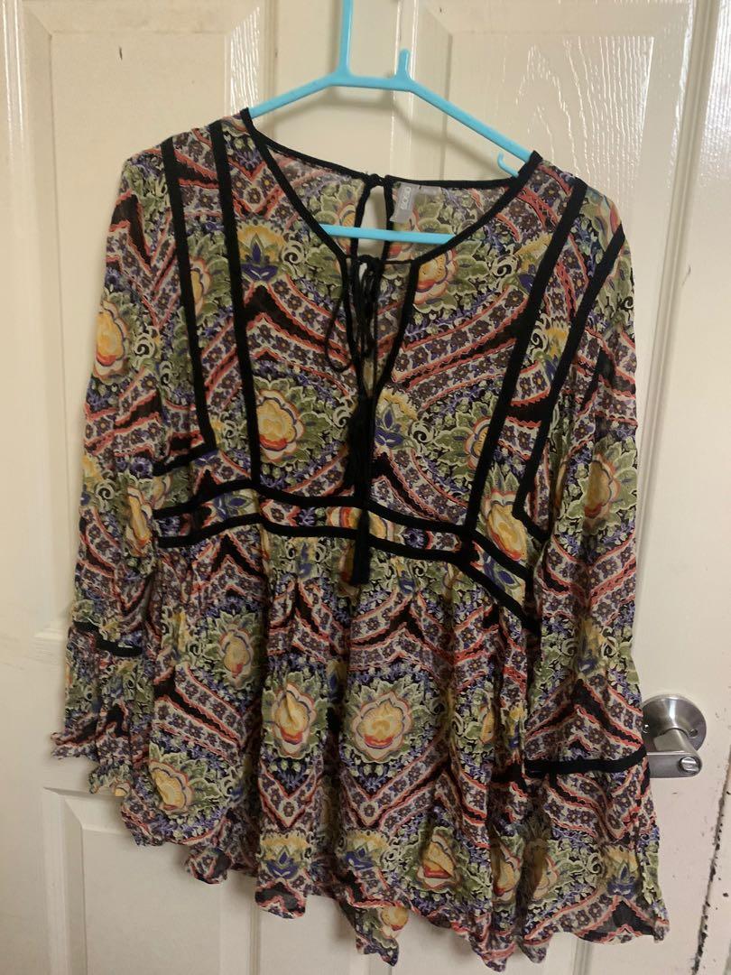 Asos Blouse (Category: Blouses) located in Taguig. Submitted by julski21 (Listing ID 263975624, Image 1). Description: .