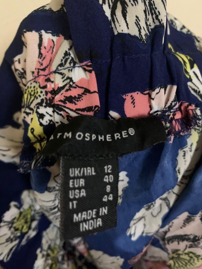 Atmosphere Blouse (Category: Dresses) located in Taguig. Submitted by julski21 (Listing ID 263975060, Image 2). Description: .