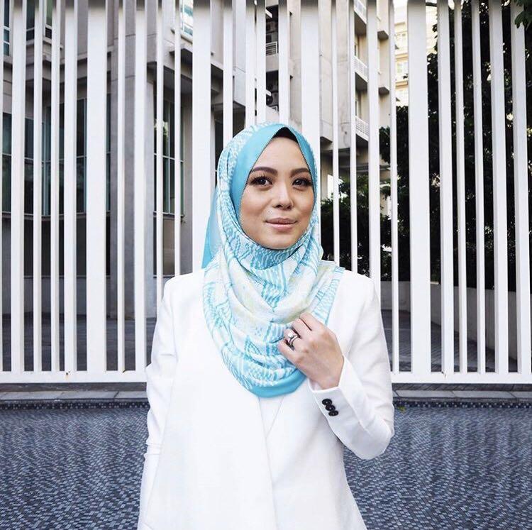 dUCk Eid Limited Edition Songket Shawl, Women's Fashion, Muslimah