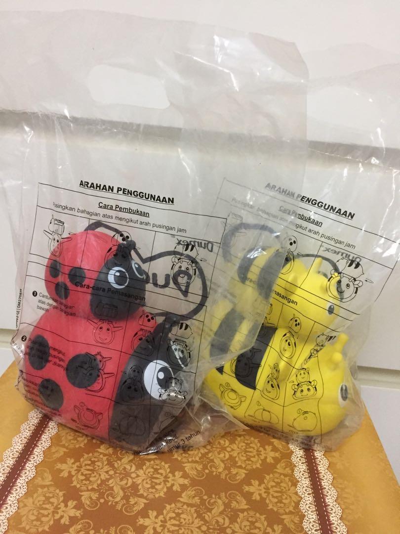 Dugro Stackable Coin Box (Category: Weaning & Toddler Feeding) located in Petaling Jaya. Submitted by jsbethlehem (Listing ID 263926191, Image 2). Description: Take both for rm12.