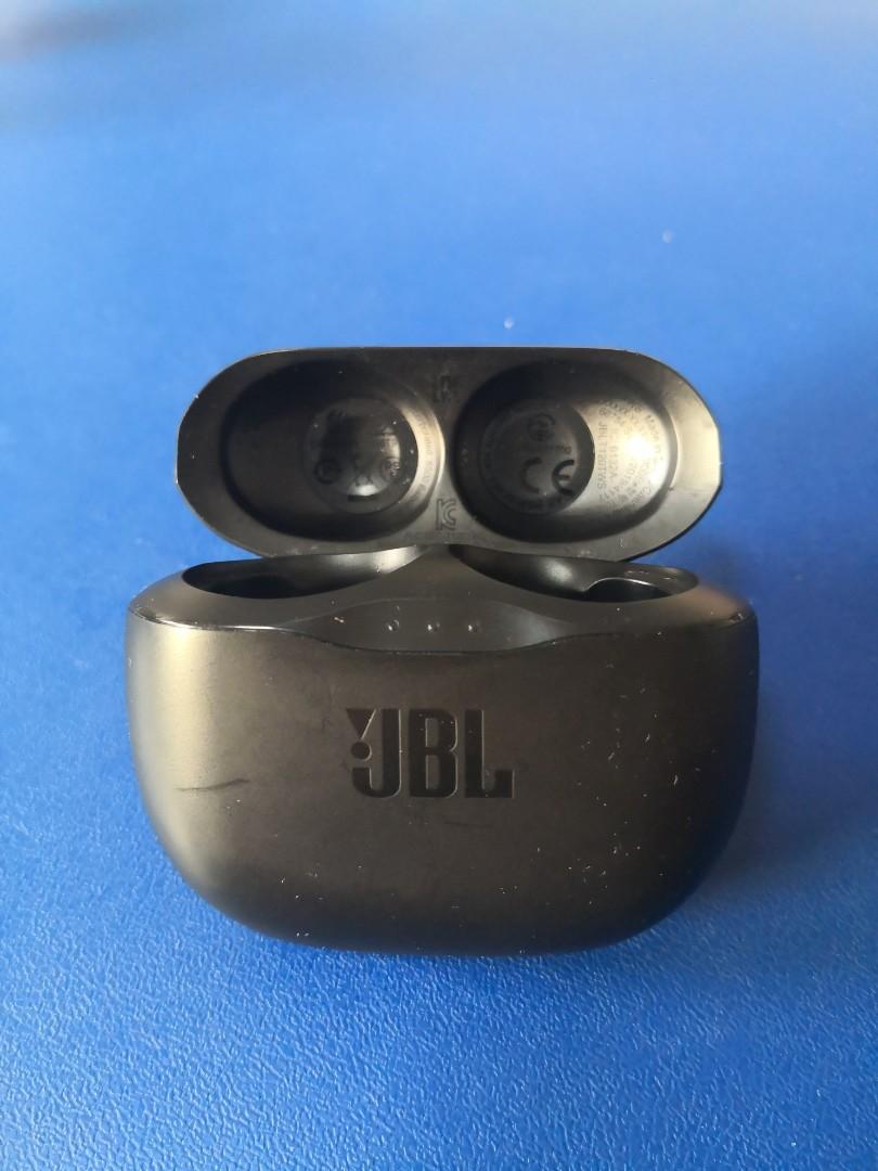 JBL TUNE 120TWS CHARGING CASE