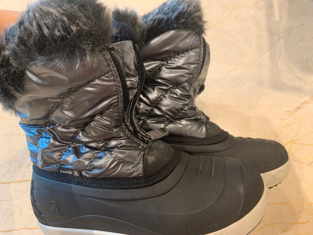 kids size 3 snow boots