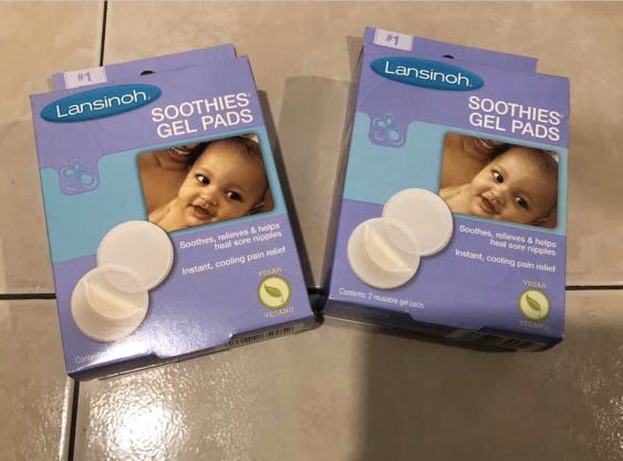 Lansinoh soothies gel Nursing Pads, Babies & Kids, Nursing & Feeding,  Breastfeeding & Bottle Feeding on Carousell