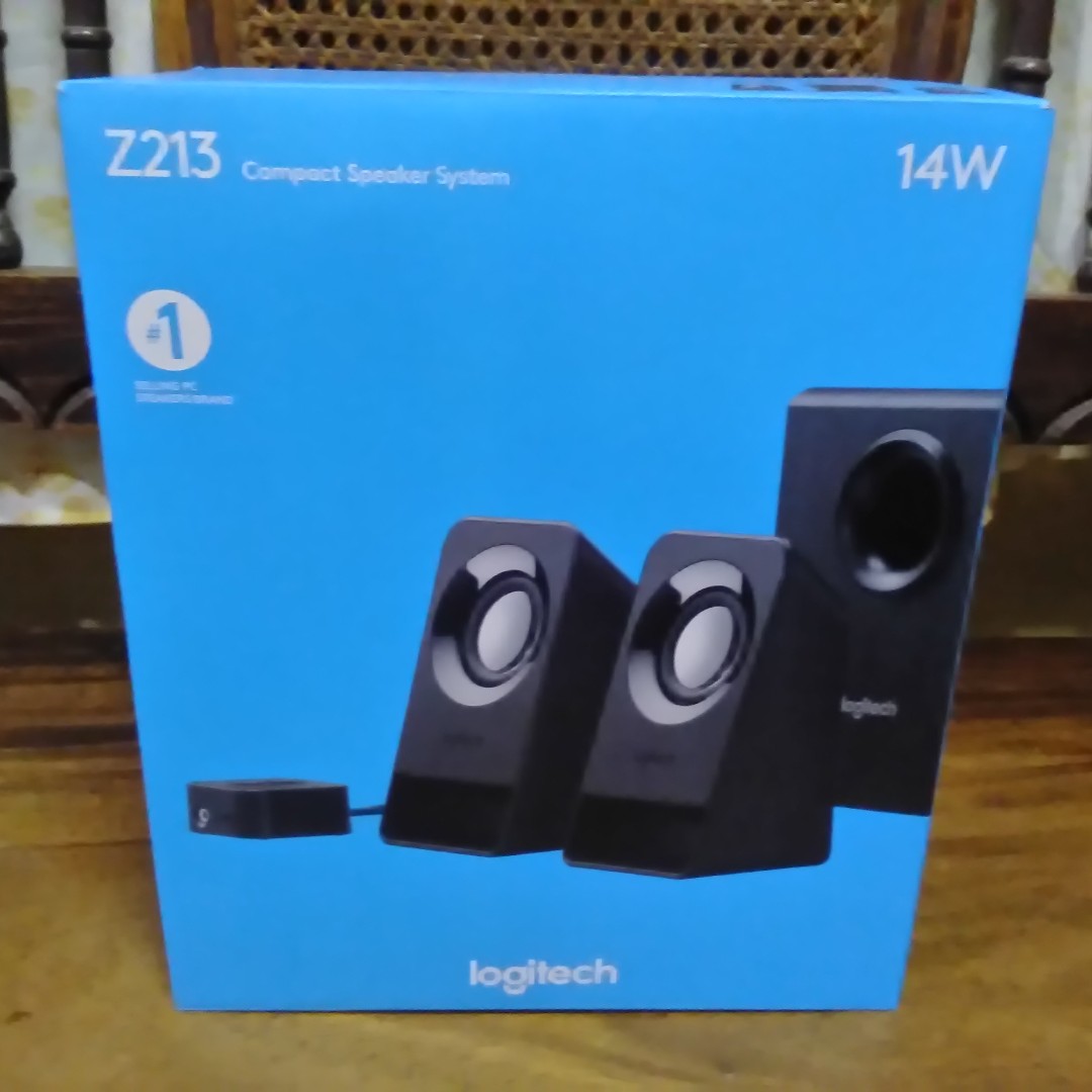 Logitech Z213 Compact 2 1 Speaker System Audio Soundbars Speakers Amplifiers On Carousell