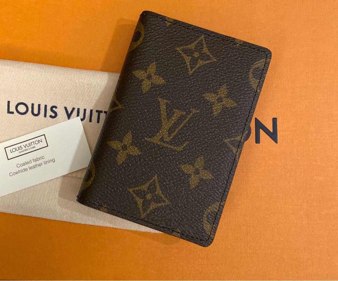 Louis Vuitton Pocket Organizer Taiga Noir M63329, Luxury, Bags & Wallets on  Carousell