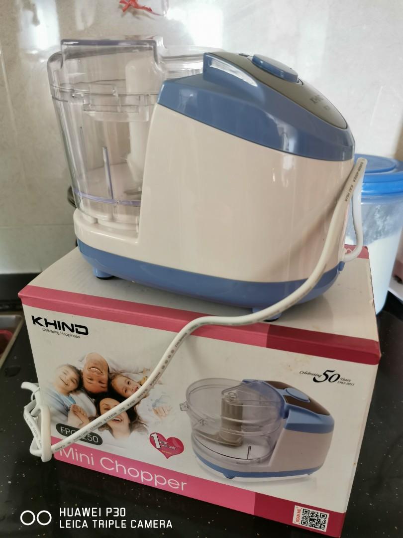 Mini chopper (Category: Knives & Chopping Boards) located in Seri Kembangan. Submitted by irenetansl (Listing ID 263848816, Image 1). Description: .