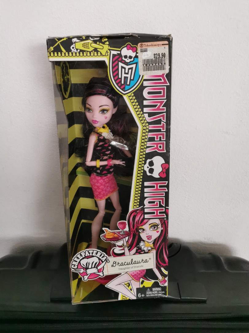 Monster High Creepateria Draculaura Doll
