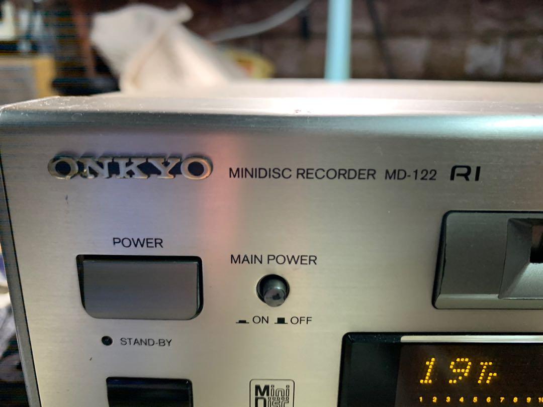 Onkyo Minidisc Recorder MD-122 （分類：錄音機）位於 Hong Kong。 由 yoshikihayashi 提交（商品編號 263841561，圖片 1）。簡介： Onkyo Minidisc Recorder MD-122.with remote control good sound &great condition(trade & test in kwai hing) Onkyo Minidisc Recorder MD-122.有遙控，讀碟快，靚聲 葵興試機交收。