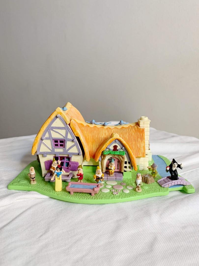 polly pocket disney snow white and the 7 drawfs light up cottage